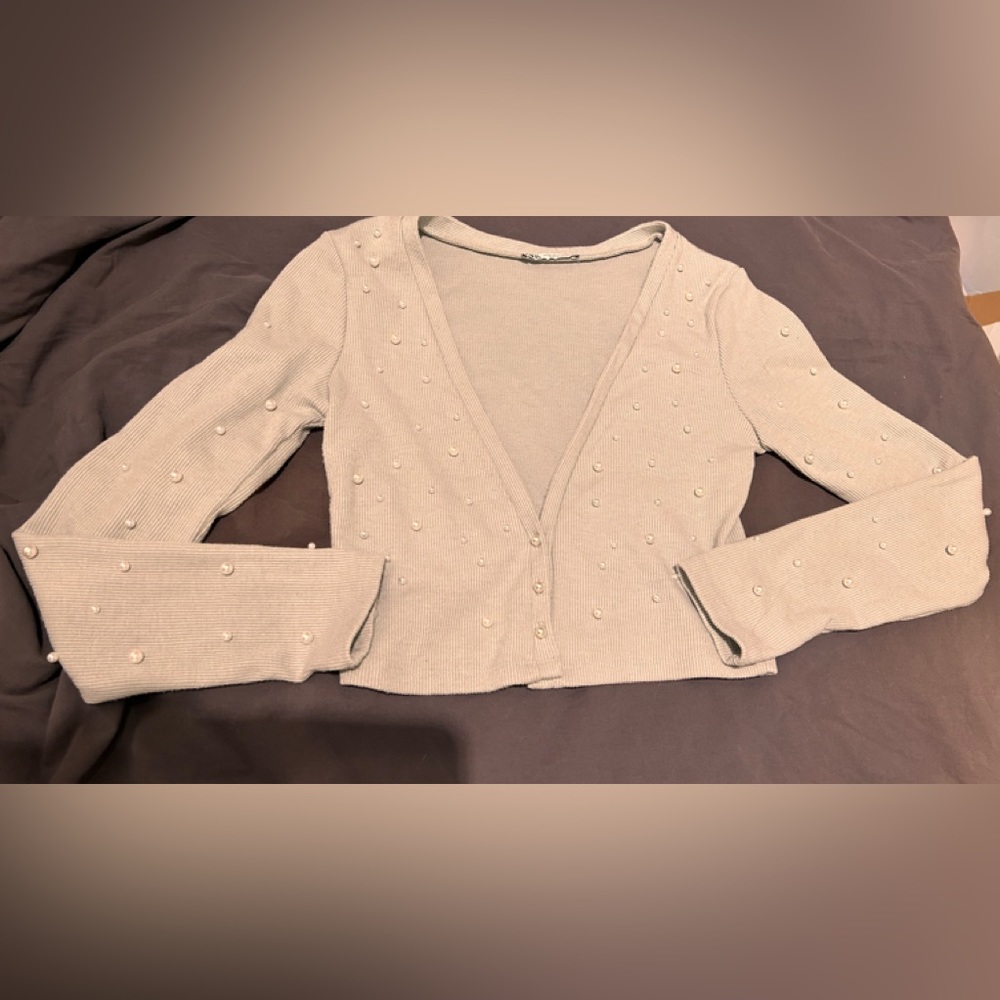 Zara Pearl Cardigan / Sweater